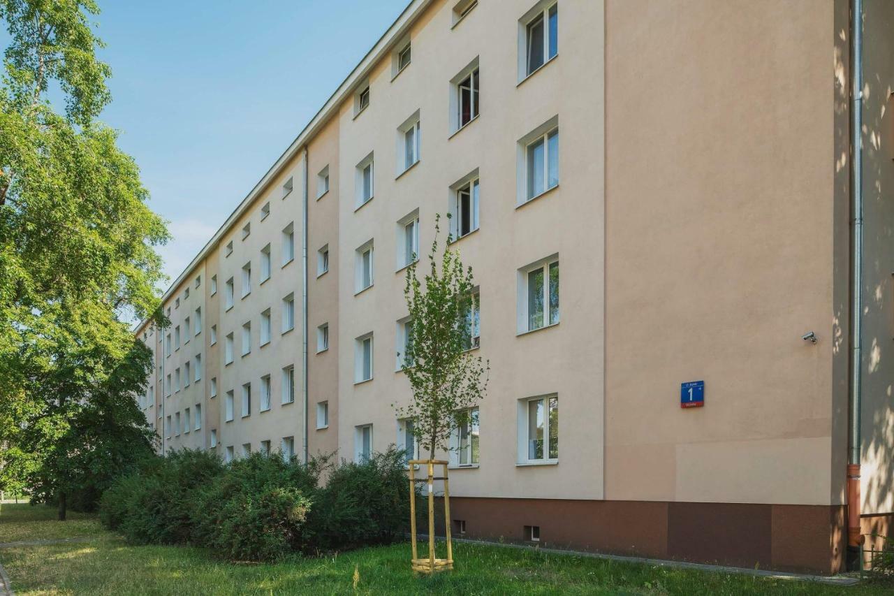 Mieszkanko Na Stawki Netflix Apartman Varsó Kültér fotó